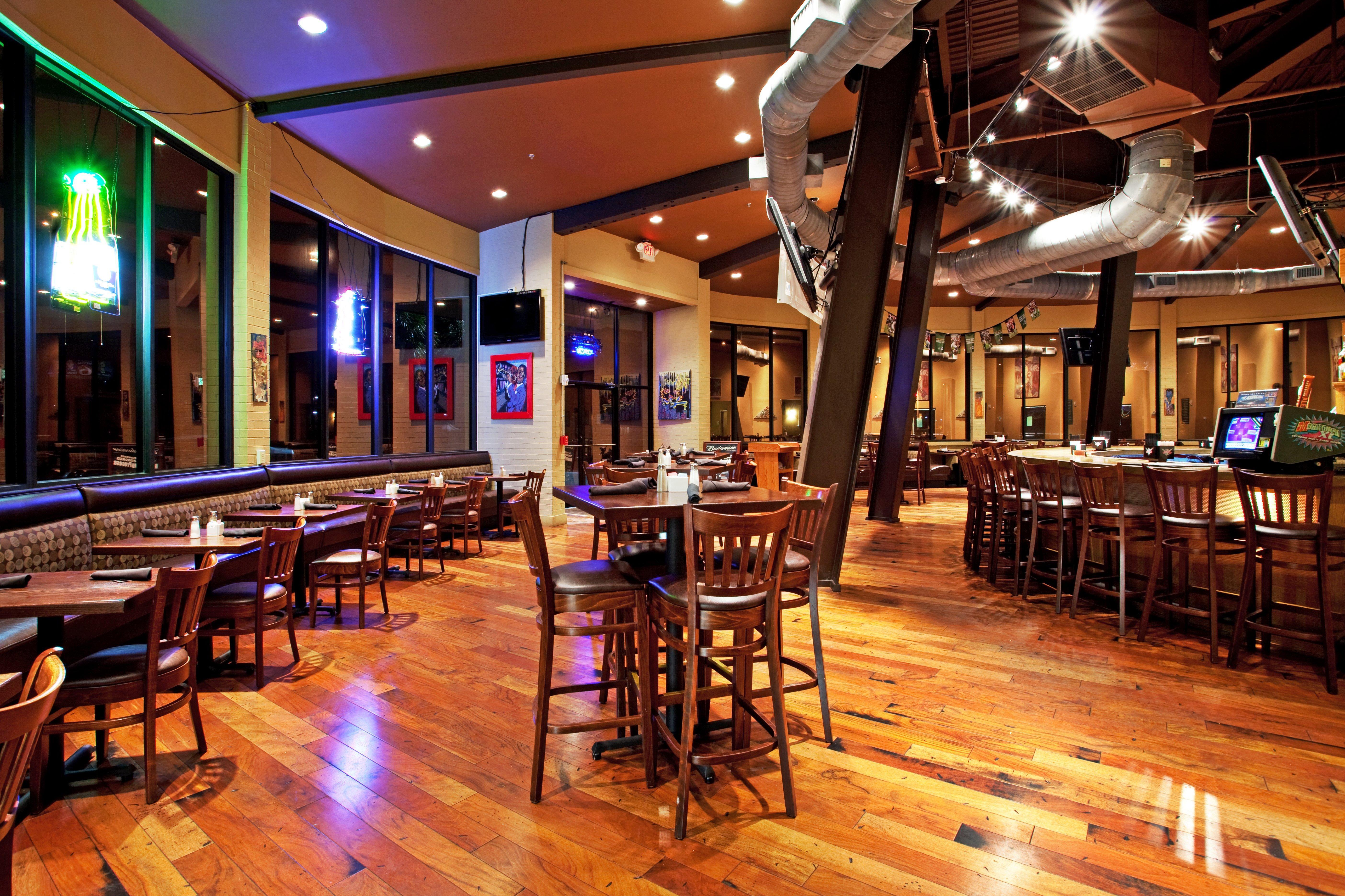 Holiday Inn New Orleans West Bank Tower By Ihg Gretna Exterior photo